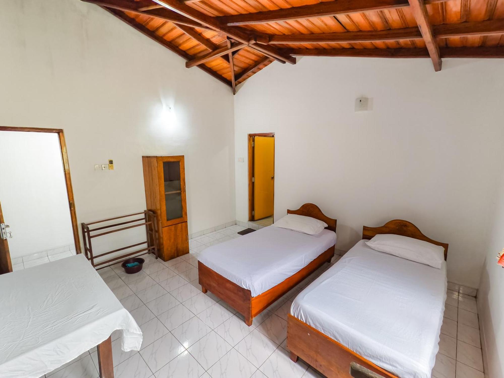 Savinra Homestay *
